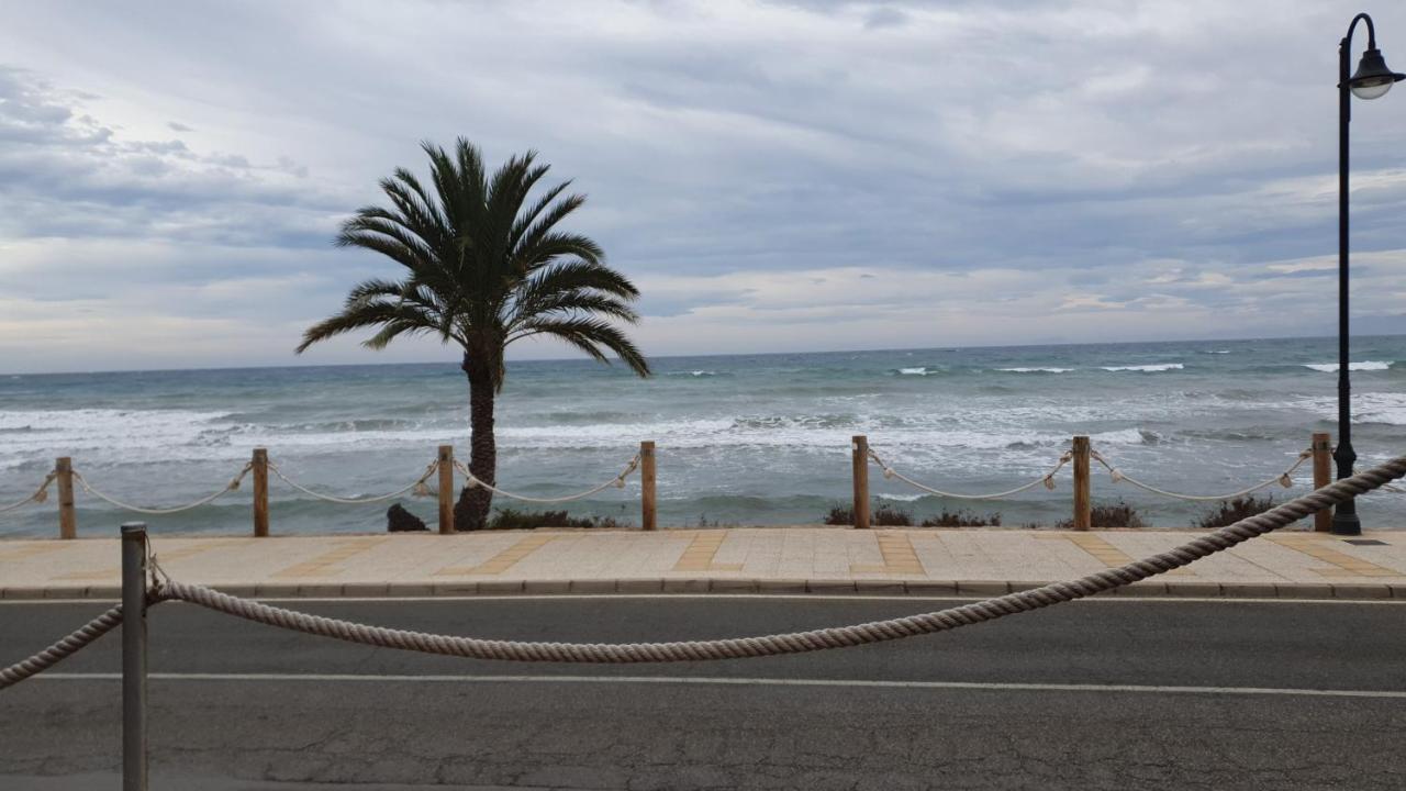 Apartamento En Primera Linea De Mar. ムルシア エクステリア 写真